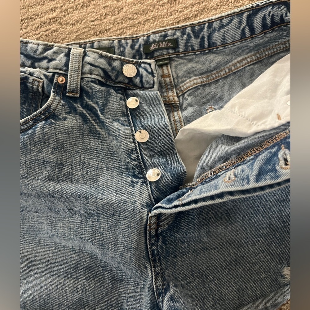 Wild fable - denim shorts distressed - size 6 - Picture 4 of 5